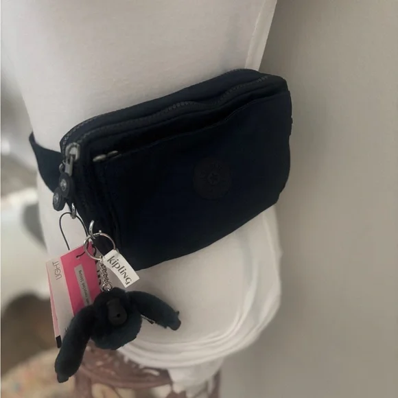 Black Crossbody Bag - Picture 6 of 8